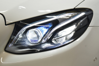 メルセデスベンツ Eクラス E220d AVG ｽﾎﾟｰﾂ ｴｸｽｸﾙｰｼﾌﾞ ﾚｰﾀﾞｰｾｰﾌﾃｨP ﾃﾞｨｰｾﾞﾙ燃費21.0 MEｺﾈｸﾄ ﾊﾟﾉﾗﾏｻﾝﾙｰﾌ 全席ﾋｰﾀｰ黒革 ﾃﾞｨｽﾄﾛ BSM Lﾁｪﾝｼﾞ AMGｴｱﾛ19AW ｷｰﾚｽGO ﾊﾟｰｸﾄﾛ 電動ﾄﾗﾝｸ ﾌﾞﾙﾒｽﾀｰ HUD 地ﾃﾞｼﾞﾅﾋﾞ 360ｶﾒﾗ 2年保証