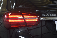 メルセデスベンツ GLA GLA220 4M ﾚｻﾞｰEXC ﾚｰﾀﾞｰSP  後期型 184馬力 4WD 1ｵｰﾅｰ ﾊﾟﾉﾗﾏｻﾝﾙｰﾌ ﾋｰﾀｰ黒革 ﾃﾞｨｽﾄﾛ Bｽﾎﾟｯﾄ 専用18AW&ﾊﾞﾝﾊﾟｰ 駐車支援 ｷｰGO ﾊｰﾏﾝK PTS ﾌｯﾄｹﾞｰﾄ 地ﾃﾞｼﾞBｶﾒﾗ 2年保証