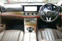 メルセデスベンツ Eクラス E450 4ﾏﾁｯｸ EXCLUSIVE ｴｸｽｸﾙｰｼﾌﾞPKG ﾚｰﾀﾞｰｾｰﾌﾃｨP 367馬力 V6 4WD ﾊﾟﾉﾗﾏｻﾝﾙｰﾌ ﾋｰﾀｰｸｰﾗｰ茶革 ﾃﾞｨｽﾄﾛ BSM Lﾁｪﾝｼﾞ 専用18AW ｷｰﾚｽGO PTS ﾌｯﾄﾄﾗﾝｸ ﾌﾞﾙﾒｽﾀｰS 地ﾃﾞｼﾞﾅﾋﾞ 360ｶﾒﾗ 2年保証