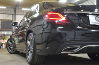 メルセデスベンツ Cクラス C200 ﾛｰﾚｳｽｴﾃﾞｨｼｮﾝ ｽﾎﾟｰﾂ＋P ﾚｰﾀﾞｰｾｰﾌﾃｨP 最終特別仕様 MEｺﾈ BSG搭載 ﾋｰﾀｰ黒革 ﾃﾞｨｽﾄﾛ BSM Lｷｰﾌﾟ AMGｴｱﾛ18AW 液晶ﾒｰﾀｰ HUD 地ﾃﾞｼﾞﾅﾋﾞ ﾊﾞｯｸｶﾒﾗ 2年保証