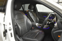 メルセデスベンツ Cクラス C200 ﾛｰﾚｳｽｴﾃﾞｨｼｮﾝ ｽﾎﾟｰﾂ＋P ﾚｰﾀﾞｰｾｰﾌﾃｨP 最終特別仕様 MEｺﾈ BSG搭載 ﾋｰﾀｰ黒革 ﾃﾞｨｽﾄﾛ BSM Lｷｰﾌﾟ AMGｴｱﾛ18AW 液晶ﾒｰﾀｰ HUD 地ﾃﾞｼﾞﾅﾋﾞ ﾊﾞｯｸｶﾒﾗ 2年保証