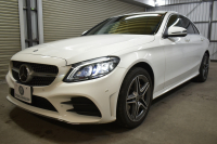 メルセデスベンツ Cクラス C200 ﾛｰﾚｳｽｴﾃﾞｨｼｮﾝ ｽﾎﾟｰﾂ＋P ﾚｰﾀﾞｰｾｰﾌﾃｨP 最終特別仕様 MEｺﾈ BSG搭載 ﾋｰﾀｰ黒革 ﾃﾞｨｽﾄﾛ BSM Lｷｰﾌﾟ AMGｴｱﾛ18AW 液晶ﾒｰﾀｰ HUD 地ﾃﾞｼﾞﾅﾋﾞ ﾊﾞｯｸｶﾒﾗ 2年保証