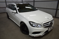 メルセデスベンツ Eクラス E250ﾜｺﾞﾝ AVG AMGｽﾎﾟｰﾂP ﾚｰﾀﾞｰｾｰﾌﾃｨP 後期 ﾊﾟﾉﾗﾏｻﾝﾙｰﾌ 革 AMGｴｱﾛ18AW ﾃﾞｨｽﾄﾛﾆｯｸ ﾌﾞﾗｲﾝﾄﾞｽﾎﾟｯﾄ ﾚｰﾝｷｰﾌﾟ ｱﾝﾋﾞｴﾝﾄﾗｲﾄ LEDﾍｯﾄﾞﾗｲﾄ ﾅﾋﾞTV ﾊﾞｯｸｶﾒﾗ ｷｰﾚｽｺﾞｰ ｵｰﾄﾃｰﾙｹﾞｰﾄ 2年保証