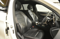 メルセデスベンツ Cクラス C180 ﾜｺﾞﾝ ﾛｰﾚｳｽｴﾃﾞｨｼｮﾝ ﾚｰﾀﾞｰｾｰﾌﾃｨP 特別仕様車 MEｺﾈｸﾄ ﾊﾟﾉﾗﾏｻﾝﾙｰﾌ ﾋｰﾀｰ黒革 ﾃﾞｨｽﾄﾛ BSM Lｷｰﾌﾟ AMGｴｱﾛ18AW ｷｰﾚｽGO PTS 電動ﾘｱｹﾞｰﾄ LEDﾍｯﾄﾞﾗｲﾄ 地ﾃﾞｼﾞﾅﾋﾞ Bｶﾒﾗ 2年保証