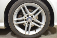 メルセデスベンツ Cクラス C200BE AVG ﾚｰﾀﾞｰｾｰﾌﾃｨP後期型 ﾃﾞｨｽﾄﾛﾆｯｸﾌﾟﾗｽ ﾌﾞﾗｲﾝﾄﾞｽﾎﾟｯﾄ ｷｰﾚｽGo AMGｴｱﾛ ﾊﾟｰｸﾄﾛﾆｯｸ 地デジBｶﾒﾗ 2年保証