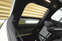 メルセデスベンツ Eクラス E200 ｽﾎﾟｰﾂ BSG搭載 ｴｸｽｸﾙｰｼﾌﾞP AMGﾗｲﾝｲﾝﾃﾘｱP ﾚｰﾀﾞｰｾｰﾌﾃｨP 後期型 ﾊﾟﾉﾗﾏｻﾝﾙｰﾌ 革 ﾌﾞﾙﾒｽﾀｰ HUD ｴｱﾊﾞﾗﾝｽP ﾊﾟﾜｰﾄﾗﾝｸ AMGｴｱﾛ19AW MBUXARﾅﾋﾞTV 360ｶﾒﾗ ﾜｲﾔﾚｽﾁｬｰｼﾞ ﾃﾞｨｽﾄﾛ ﾌﾞﾗｲﾝﾄﾞS ﾚｰﾝｷｰﾌﾟ 2年保証