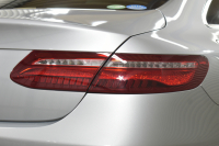 メルセデスベンツ Eクラス E200 ｸｰﾍﾟ ｽﾎﾟｰﾂ ﾚｻﾞｰﾊﾟｯｹｰｼﾞ ﾚｰﾀﾞｰｾｰﾌﾃｨP ﾊﾟﾉﾗﾏｻﾝﾙｰﾌ ﾋｰﾀｰｸｰﾗｰ赤黒革 ﾃﾞｨｽﾄﾛ BSM Lﾁｪﾝｼﾞ AMGｴｱﾛ19AW ｷｰGO PTS ﾌﾞﾙﾒｽﾀｰ HUD 地ﾃﾞｼﾞ360ｶﾒﾗ 2年保証