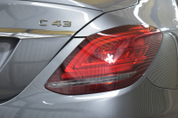 AMG Cクラス C43 4ﾏﾁｯｸ  ﾚｰﾀﾞｰｾｰﾌﾃｨP 後期型 3.0V6ﾀｰﾎﾞ 390馬力 ﾊﾟﾉﾗﾏｻﾝﾙｰﾌ ﾋｰﾀｰ黒本革 ﾃﾞｨｽﾄﾛ BSM Lﾁｪﾝｼﾞ AMGｴｱﾛ ｷｰGO ﾊﾟｰｸﾄﾛ ﾌｯﾄﾄﾗﾝｸ HUD ﾌﾞﾙﾒｽﾀｰS 液晶ﾒｰﾀｰ LEDﾍｯﾄﾞﾗｲﾄ 地ﾃﾞｼﾞﾅﾋﾞ Bｶﾒﾗ 2年保証