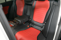 メルセデスベンツ Cクラス C200ﾜｺﾞﾝ AVG ISG搭載ﾓﾃﾞﾙ AMGﾗｲﾝP ﾚｻﾞｰｴｸｽｸﾙｰｼﾌﾞP ﾍﾞｰｼｯｸP ﾚｰﾀﾞｰｾｰﾌﾃｨP ﾊﾟﾉﾗﾏｻﾝﾙｰﾌ ﾘｱｱｸｽﾙｽﾃｱﾘﾝｸﾞ 革 MBUXARﾅﾋﾞTV HUD AMGｴｱﾛ18AW ﾃﾞｨｽﾄﾛﾆｯｸ ﾜｲﾔﾚｽﾁｬｰｼﾞ 360ｶﾒﾗ ｵｰﾄﾃｰﾙｹﾞｰﾄ 2年保証