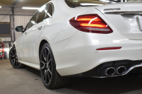 AMG Eクラス E53 4ﾏﾁｯｸ+ ﾜｺﾞﾝ ISG搭載 ｴｸｽｸﾙｰｼﾌﾞP ﾚｰﾀﾞｰｾｰﾌﾃｨP ﾊﾟﾉﾗﾏｻﾝﾙｰﾌ 革 ﾍﾞﾝﾁﾚｰﾀｰ ﾏｯｻｰｼﾞ ﾌﾞﾙﾒｽﾀｰS HUD ﾌｯﾄｹﾞｰﾄ ｴｱﾛ20AW ﾃﾞｨｽﾄﾛ ﾌﾞﾗｲﾝﾄﾞS ﾚｰﾝｷｰﾌﾟ ﾅﾋﾞTV 360ｶﾒﾗ ｷｰﾚｽｺﾞｰ 2年保証