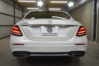 メルセデスベンツ Eクラス E350e AVG ｽﾎﾟｰﾂ ｴｸｽｸﾙｰｼﾌﾞP ﾚｰﾀﾞｰｾｰﾌﾃｨP PHV 1ｵｰﾅｰ ﾊﾟﾉﾗﾏｻﾝﾙｰﾌ 全席ﾋｰﾀｰ黒革 ﾃﾞｨｽﾄﾛ ﾚｰﾝﾁｪﾝｼﾞ ﾌﾞﾗｲﾝﾄﾞｽﾎﾟｯﾄ AMGｴｱﾛ19AW ｷｰGO PTS ﾌｯﾄｹﾞｰﾄ ﾌﾞﾙﾒｽﾀｰ 地デジ360ｶﾒ 2年保証