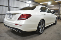 メルセデスベンツ Eクラス E350e AVG ｽﾎﾟｰﾂ ｴｸｽｸﾙｰｼﾌﾞP ﾚｰﾀﾞｰｾｰﾌﾃｨP PHV 1ｵｰﾅｰ ﾊﾟﾉﾗﾏｻﾝﾙｰﾌ 全席ﾋｰﾀｰ黒革 ﾃﾞｨｽﾄﾛ ﾚｰﾝﾁｪﾝｼﾞ ﾌﾞﾗｲﾝﾄﾞｽﾎﾟｯﾄ AMGｴｱﾛ19AW ｷｰGO PTS ﾌｯﾄｹﾞｰﾄ ﾌﾞﾙﾒｽﾀｰ 地デジ360ｶﾒ 2年保証