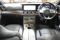 メルセデスベンツ Eクラス E350e AVG ｽﾎﾟｰﾂ ｴｸｽｸﾙｰｼﾌﾞP ﾚｰﾀﾞｰｾｰﾌﾃｨP PHV 1ｵｰﾅｰ ﾊﾟﾉﾗﾏｻﾝﾙｰﾌ 全席ﾋｰﾀｰ黒革 ﾃﾞｨｽﾄﾛ ﾚｰﾝﾁｪﾝｼﾞ ﾌﾞﾗｲﾝﾄﾞｽﾎﾟｯﾄ AMGｴｱﾛ19AW ｷｰGO PTS ﾌｯﾄｹﾞｰﾄ ﾌﾞﾙﾒｽﾀｰ 地デジ360ｶﾒ 2年保証
