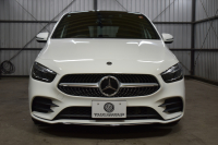 メルセデスベンツ Bクラス B180 AMGﾗｲﾝ AMGﾚｻﾞｰｴｸｽｸﾙｰｼﾌﾞP ｱﾄﾞﾊﾞﾝｽﾄﾞP ﾅﾋﾞｹﾞｰｼｮﾝP ﾚｰﾀﾞｰｾｰﾌﾃｨP ﾊﾟﾉﾗﾏｻﾝﾙｰﾌ 革 HUD 360ｶﾒﾗ ｱﾄﾞﾊﾞﾝｽﾄﾞｻｳﾝﾄﾞ AMGｴｱﾛ18AW ﾃﾞｨｽﾄﾛ ﾌﾞﾗｲﾝﾄﾞS ﾚｰﾝｷｰﾌﾟ MBUXﾅﾋﾞTV ﾌｯﾄｹﾞｰﾄ 2年保証