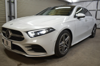 メルセデスベンツ Aクラス A250 4ﾏﾁｯｸ AMGﾗｲﾝ AMGﾚｻﾞｰｴｸｽｸﾙｰｼﾌﾞ ｱﾄﾞﾊﾞﾝｽﾄﾞP ﾚｰﾀﾞｰSP  ﾊﾟﾉﾗﾏｻﾝﾙｰﾌ ﾋｰﾀｰ黒灰革 ﾃﾞｨｽﾄﾛ ﾌﾞﾗｲﾝﾄﾞS Lﾁｪﾝｼﾞ AMGｴｱﾛ18AW ｷｰGO PTS ﾍｯﾄﾞｱｯﾌﾟD 対話式ﾅﾋﾞTV 360ｶﾒﾗ 2年保証