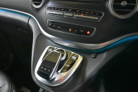 メルセデスベンツ Vクラス V220d ｽﾎﾟｰﾂ ﾛﾝｸﾞ AMGﾗｲﾝ ﾚｰﾀﾞｰP  ﾊﾟﾉﾗﾏｻﾝﾙｰﾌ  ﾌﾞﾙﾒｽﾀｰS ﾋｰﾀｰ黒革 ﾃﾞｨｽﾄﾛ BSM Lｷｰﾌﾟ AMGｴｱﾛ19AW 両側電動ｽﾗｲﾄﾞ 電動Rｹﾞｰﾄ 地ﾃﾞｼﾞ360ｶﾒﾗ 2年保証