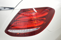 メルセデスベンツ Eクラス E300 AVG ｽﾎﾟｰﾂ ｴｸｽｸﾙｰｼﾌﾞ ﾚｰﾀﾞｰｾｰﾌﾃｨP 中期型 全席ﾋｰﾀｰ革 ﾃﾞｨｽﾄﾛ AMGｴｱﾛ19AW ｷｰGo ﾌｯﾄｹﾞｰﾄ ﾍｯﾄﾞｱｯﾌﾟD ﾌﾞﾙﾒｽﾀｰS ﾅﾋﾞTV 360ｶﾒﾗ 2年保証