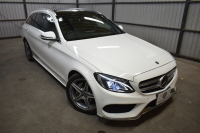 メルセデスベンツ Cクラス C180 ﾜｺﾞﾝ ﾛｰﾚｳｽｴﾃﾞｨｼｮﾝ ﾚｰﾀﾞｰｾｰﾌﾃｨP 特別仕様車 MEｺﾈｸﾄ ﾊﾟﾉﾗﾏｻﾝﾙｰﾌ ﾋｰﾀｰ黒革 ﾃﾞｨｽﾄﾛ BSM Lｷｰﾌﾟ AMGｴｱﾛ18AW ｷｰﾚｽGO PTS 電動ﾘｱｹﾞｰﾄ LEDﾍｯﾄﾞﾗｲﾄ 地ﾃﾞｼﾞﾅﾋﾞ Bｶﾒﾗ 2年保証