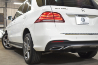 メルセデスベンツ GLE GLE350d 4ﾏﾁｯｸ ｽﾎﾟｰﾂ ﾚｰﾀﾞｰP 全席ﾋｰﾀｰ黒革 ﾊﾟﾉﾗﾏｻﾝﾙｰﾌ ﾊｰﾏﾝｶｰﾄﾞﾝ ﾃﾞｨｽﾄﾛ ﾌﾞﾗｲﾝﾄﾞｽﾎﾟｯﾄ ﾚｰﾝｷｰﾌﾟ AMGｴｱﾛ20AW ｻｲﾄﾞﾗﾝﾆﾝｸﾞﾎﾞｰﾄﾞ地ﾃﾞｼﾞﾅﾋﾞ360ｶﾒﾗ ﾊﾟｰｸﾄﾛ 2年保証