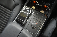 メルセデスベンツ GLE GLE350d 4ﾏﾁｯｸ ｽﾎﾟｰﾂ ﾚｰﾀﾞｰP 全席ﾋｰﾀｰ黒革 ﾊﾟﾉﾗﾏｻﾝﾙｰﾌ ﾊｰﾏﾝｶｰﾄﾞﾝ ﾃﾞｨｽﾄﾛ ﾌﾞﾗｲﾝﾄﾞｽﾎﾟｯﾄ ﾚｰﾝｷｰﾌﾟ AMGｴｱﾛ20AW ｻｲﾄﾞﾗﾝﾆﾝｸﾞﾎﾞｰﾄﾞ地ﾃﾞｼﾞﾅﾋﾞ360ｶﾒﾗ ﾊﾟｰｸﾄﾛ 2年保証