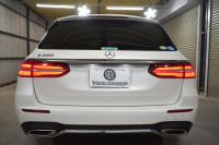 メルセデスベンツ Eクラス E200ﾜｺﾞﾝ AVG AMGﾗｲﾝ ｴｸｽｸﾙｰｼﾌﾞP ﾚｰﾀﾞｰｾｰﾌﾃｨP 革 AMGｴｱﾛ19AW ﾌﾞﾙﾒｽﾀｰS HUD ｴｱﾊﾞﾗﾝｽP ﾅﾋﾞTV 360ｶﾒﾗ ﾌｯﾄｹﾞｰﾄ ﾃﾞｨｽﾄﾛﾆｯｸ ﾌﾞﾗｲﾝﾄﾞS 2年保証