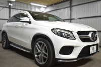 メルセデスベンツ GLE GLE350d 4ﾏﾁｯｸ ｸｰﾍﾟｽﾎﾟｰﾂ ﾚｰﾀﾞｰP 3.0ℓV型6気筒ﾀｰﾎﾞ 全席ﾋｰﾀｰ黒革 ﾊﾟﾉﾗﾏｻﾝﾙｰﾌ ﾊｰﾏﾝｶｰﾄﾞﾝ ﾃﾞｨｽﾄﾛ ﾌﾞﾗｲﾝﾄﾞｽﾎﾟｯﾄ ﾚｰﾝｷｰﾌﾟ AMGｴｱﾛ21AW ｻｲﾄﾞﾗﾝﾆﾝｸﾞﾎﾞｰﾄﾞ地ﾃﾞｼﾞﾅﾋﾞ360ｶﾒﾗ ﾊﾟｰｸﾄﾛ 2年保証