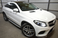 メルセデスベンツ GLE GLE350d 4ﾏﾁｯｸ ｸｰﾍﾟｽﾎﾟｰﾂ ﾚｰﾀﾞｰP 3.0ℓV型6気筒ﾀｰﾎﾞ 全席ﾋｰﾀｰ黒革 ﾊﾟﾉﾗﾏｻﾝﾙｰﾌ ﾊｰﾏﾝｶｰﾄﾞﾝ ﾃﾞｨｽﾄﾛ ﾌﾞﾗｲﾝﾄﾞｽﾎﾟｯﾄ ﾚｰﾝｷｰﾌﾟ AMGｴｱﾛ21AW ｻｲﾄﾞﾗﾝﾆﾝｸﾞﾎﾞｰﾄﾞ地ﾃﾞｼﾞﾅﾋﾞ360ｶﾒﾗ ﾊﾟｰｸﾄﾛ 2年保証