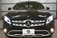 メルセデスベンツ GLA GLA220 4M ﾚｻﾞｰEXC ﾚｰﾀﾞｰSP  後期型 184馬力 4WD  ﾊﾟﾉﾗﾏｻﾝﾙｰﾌ ﾋｰﾀｰ黒革 ﾃﾞｨｽﾄﾛ Bｽﾎﾟｯﾄ 専用18AW&ﾊﾞﾝﾊﾟｰ 駐車支援 ｷｰGO ﾊｰﾏﾝK PTS ﾌｯﾄｹﾞｰﾄ 地ﾃﾞｼﾞBｶﾒﾗ 2年保証