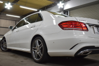 メルセデスベンツ Eクラス メルセデスベンツ Eクラス E250 AVG AMGｽﾎﾟｰﾂ ﾚｰﾀﾞｰｾｰﾌﾃｨP 後期 全席ﾋｰﾀｰ黒革 ﾃﾞｨｽﾄﾛ ﾌﾞﾗｲﾝﾄﾞｽﾎﾟｯﾄ Lｷｰﾌﾟ ｷｰﾚｽGo AMGｴｱﾛ18AW ﾊﾟｰｸﾄﾛ LEDﾍｯﾄﾞ 駐車支援 地ﾃﾞｼﾞﾅﾋﾞ 360ｶﾒﾗ 2年保証