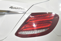 メルセデスベンツ Eクラス E450 4ﾏﾁｯｸ EXCLUSIVE ｴｸｽｸﾙｰｼﾌﾞPKG ﾚｰﾀﾞｰｾｰﾌﾃｨP 367馬力 V6 4WD ﾊﾟﾉﾗﾏｻﾝﾙｰﾌ ﾋｰﾀｰｸｰﾗｰ黒革 ﾃﾞｨｽﾄﾛ BSM Lﾁｪﾝｼﾞ 専用18AW ｷｰﾚｽGO PTS ﾌｯﾄﾄﾗﾝｸ ﾌﾞﾙﾒｽﾀｰS 地ﾃﾞｼﾞﾅﾋﾞ 360ｶﾒﾗ 2年保証