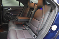 メルセデスベンツ CLAクラス CLA180 ｽﾎﾟｰﾂ AMGﾚｻﾞｰｴｸｽｸﾙｰｼﾌﾞ ﾚｰﾀﾞｰｾｰﾌﾃｨP 後期型  ﾊﾟﾉﾗﾏｻﾝﾙｰﾌ ﾋｰﾀｰ黒革 ﾊｰﾏﾝK ｷｰﾚｽGo ﾃﾞｨｽﾄﾛ Bｽﾎﾟｯﾄ AMGｴｱﾛ18AW LEDﾍｯﾄﾞ PTS 地ﾃﾞｼﾞBｶﾒﾗ 2年保証