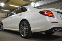 メルセデスベンツ Eクラス E220d AVG ｽﾎﾟｰﾂ ﾚｻﾞｰｴｸｽｸﾙｰｼﾌﾞ ﾚｰﾀﾞｰｾｰﾌﾃｨP 中期型 ﾃﾞｨｰｾﾞﾙ燃費21.0 ﾊﾟﾉﾗﾏｻﾝﾙｰﾌ 全席ﾋｰﾀｰ黒革 ﾌﾞﾙﾒｽﾀｰ HUD ﾃﾞｨｽﾄﾛ BSM Lﾁｪﾝｼﾞ AMGｴｱﾛ19AW ｷｰﾚｽGO ﾊﾟｰｸﾄﾛ 電動ﾄﾗﾝｸ 地ﾃﾞｼﾞﾅﾋﾞ 360ｶﾒﾗ 2年保証