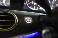 メルセデスベンツ Eクラス E200 AVGｽﾎﾟｰﾂ ﾚｻﾞｰｴｸｽｸﾙｰｼﾌﾞ ﾚｰﾀﾞｰｾｰﾌﾃｨP ﾊﾟﾉﾗﾏｻﾝﾙｰﾌ ﾋｰﾀｰ革 ﾌﾞﾙﾒｽﾀｰｻｳﾝﾄﾞ ｴｱﾊﾞﾗﾝｽP AMGｴｱﾛ19AW ﾃﾞｨｽﾄﾛﾆｯｸ ﾌﾞﾗｲﾝﾄﾞｽﾎﾟｯﾄ ﾚｰﾝｷｰﾌﾟ ﾅﾋﾞTV 360ｶﾒﾗ ｷｰﾚｽｺﾞｰ 2年保証