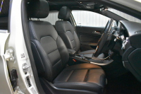 メルセデスベンツ GLA GLA220 4M ﾚｻﾞｰｴｸｽｸﾙｰｼﾌﾞﾌﾟﾚﾐｱﾑP  ﾚｰﾀﾞｰｾｰﾌﾃｨP 後期型 184馬力 4WD ﾊﾟﾉﾗﾏｻﾝﾙｰﾌ ﾋｰﾀｰ黒革 ﾃﾞｨｽﾄﾛ ﾌﾞﾗｲﾝﾄﾞｽﾎﾟｯﾄ 専用18AW&ﾊﾞﾝﾊﾟｰ 駐車支援 ｷｰGO ﾊｰﾏﾝｶｰﾄﾞﾝ PTS ﾌｯﾄｹﾞｰﾄ 地ﾃﾞｼﾞBｶﾒﾗ 2年保証