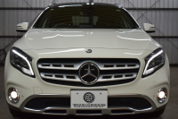 メルセデスベンツ GLA GLA220 4M ﾚｻﾞｰｴｸｽｸﾙｰｼﾌﾞﾌﾟﾚﾐｱﾑP  ﾚｰﾀﾞｰｾｰﾌﾃｨP 後期型 184馬力 4WD ﾊﾟﾉﾗﾏｻﾝﾙｰﾌ ﾋｰﾀｰ黒革 ﾃﾞｨｽﾄﾛ ﾌﾞﾗｲﾝﾄﾞｽﾎﾟｯﾄ 専用18AW&ﾊﾞﾝﾊﾟｰ 駐車支援 ｷｰGO ﾊｰﾏﾝｶｰﾄﾞﾝ PTS ﾌｯﾄｹﾞｰﾄ 地ﾃﾞｼﾞBｶﾒﾗ 2年保証
