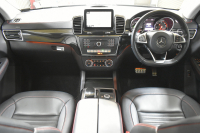 メルセデスベンツ GLE GLE350d 4ﾏﾁｯｸ ｽﾎﾟｰﾂ ﾚｰﾀﾞｰP 3.0ℓV型6気筒ﾀｰﾎﾞ 全席ﾋｰﾀｰ黒革 ﾊﾟﾉﾗﾏｻﾝﾙｰﾌ ﾊｰﾏﾝｶｰﾄﾞﾝ ﾃﾞｨｽﾄﾛ ﾌﾞﾗｲﾝﾄﾞｽﾎﾟｯﾄ ﾚｰﾝｷｰﾌﾟ AMGｴｱﾛ20AW ｻｲﾄﾞﾗﾝﾆﾝｸﾞﾎﾞｰﾄﾞ地ﾃﾞｼﾞﾅﾋﾞ360ｶﾒﾗ ﾊﾟｰｸﾄﾛ 2年保証