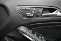 メルセデスベンツ GLA GLA220 4ﾏﾁｯｸ ﾌﾟﾚﾐｱﾑP  ﾚｰﾀﾞｰｾｰﾌﾃｨP 後期  4WD ﾊﾟﾉﾗﾏｻﾝﾙｰﾌ ﾊｰﾏﾝｶｰﾄﾞﾝｻｳﾝﾄﾞ ﾏﾙﾁｶﾗｰｱﾝﾋﾞｴﾝﾄ 革 ﾅﾋﾞTV ﾃﾞｨｽﾄﾛ ﾌﾞﾗｲﾝﾄﾞS ﾚｰﾝｷｰﾌﾟ ﾌｯﾄｹﾞｰﾄ ﾊﾞｯｸｶﾒﾗ ｷｰﾚｽｺﾞｰ 2年保証