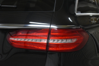 メルセデスベンツ Eクラス E220d ﾜｺﾞﾝ AVG AMGﾗｲﾝ ﾚｰﾀﾞｰSP ｴｸｽｸﾙｰｼﾌﾞP ﾊﾟﾉﾗﾏｻﾝﾙｰﾌ ﾌﾞﾙﾒｽﾀｰS 全席ﾋｰﾀｰ茶革 ﾃﾞｨｽﾄﾛ ﾌﾞﾗｲﾝﾄﾞS ﾚｰﾝﾁｪﾝｼﾞA ｷｰﾚｽGO AMGｴｱﾛ19AW 自動Fｹﾞｰﾄ 地ﾃﾞｼﾞ360ｶﾒ 2年保証