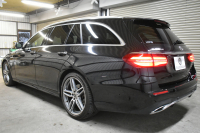 メルセデスベンツ Eクラス E220d ﾜｺﾞﾝ AVG AMGﾗｲﾝ ﾚｰﾀﾞｰSP ｴｸｽｸﾙｰｼﾌﾞP ﾊﾟﾉﾗﾏｻﾝﾙｰﾌ ﾌﾞﾙﾒｽﾀｰS 全席ﾋｰﾀｰ茶革 ﾃﾞｨｽﾄﾛ ﾌﾞﾗｲﾝﾄﾞS ﾚｰﾝﾁｪﾝｼﾞA ｷｰﾚｽGO AMGｴｱﾛ19AW 自動Fｹﾞｰﾄ 地ﾃﾞｼﾞ360ｶﾒ 2年保証