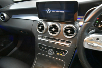 メルセデスベンツ Cクラス C220d AVG AMGﾗｲﾝ ﾚｰﾀﾞｰｾｰﾌﾃｨP 後期型  燃費18.9km  ﾋｰﾀｰ黒革 ﾃﾞｨｽﾄﾛ BSM Lﾁｪﾝｼﾞ 誤発進 AMGｴｱﾛ18AW  ｷｰﾚｽGO ﾊﾟｰｸﾄﾛ LEDﾍｯﾄﾞﾗｲﾄ ﾏﾙﾁｱﾝﾋﾞｴﾝﾄ 地ﾃﾞｼﾞﾅﾋﾞBｶﾒﾗ 2年保証