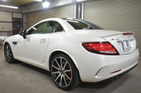 AMG SLC SLC43 ﾚｰﾀﾞｰｾｰﾌﾃｨP 367馬力 9速AT ﾏｼﾞｯｸｽｶｲﾙｰﾌ ﾋｰﾀｰ黒革 ｷｰﾚｽGO PTS AMGｴｱﾛ18AW ﾃﾞｨｽﾄﾛ Bｽﾎﾟｯﾄ LEDﾍｯﾄﾞﾗｲﾄ harman/kardon 地ﾃﾞｼﾞHDDﾅﾋﾞ Bｶﾒﾗ 2年保証