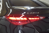 メルセデスベンツ Cクラス C220d AVG AMGﾗｲﾝ ﾚｻﾞｰｴｸｽｸﾙｰｼﾌﾞ ﾍﾞｰｼｯｸP ﾚｰﾀﾞｰｾｰﾌﾃｨP  ISG搭載 ﾊﾟﾉﾗﾏｻﾝR ﾋｰﾀｰ黒革 ﾌﾞﾙﾒS ACC BSM Lﾁｪﾝｼﾞ AMGｴｱﾛ18AW 電動ｹﾞｰﾄ ﾍｯﾄﾞｱｯﾌﾟD ｷｰGO MBUXﾅﾋﾞ360ｶﾒﾗ 2年保証