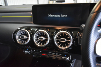 メルセデスベンツ Aクラス A180 Edition1 AMGﾗｲﾝ ﾅｲﾄP ｱﾄﾞﾊﾞﾝｽﾄﾞP ﾅﾋﾞｹﾞｰｼｮﾝP ﾚｰﾀﾞｰｾｰﾌﾃｨP 限定250台 専用ｸﾞﾘｰﾝｱｸｾﾝﾄ AMGｴｱﾛ19AW MBUXﾅﾋﾞTV 360ｶﾒﾗ HUD ｱﾄﾞﾊﾞﾝｽﾄﾞｻｳﾝﾄﾞ ﾜｲﾔﾚｽﾁｬｰｼﾞ ﾃﾞｨｽﾄﾛ ﾌﾞﾗｲﾝﾄﾞS 2年保証