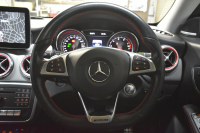 メルセデスベンツ CLAクラス CLA180ｼｭｰﾃｨﾝｸﾞB AMGｽﾀｲﾙ ﾚｰﾀﾞｰｾｰﾌﾃｨP 後期型  ﾊﾟﾉﾗﾏｻﾝﾙｰﾌ ﾋｰﾀｰ革 ｷｰﾚｽGo ﾃﾞｨｽﾄﾛ Bｽﾎﾟｯﾄ AMGｴｱﾛ18AW LEDﾍｯﾄﾞ PTS 地ﾃﾞｼﾞBｶﾒﾗ 2年保証