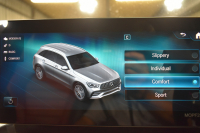 AMG GLC GLC43 4MATIC  ｴｸｽｸﾙｰｼﾌﾞ ﾚｰﾀﾞｰｾｰﾌﾃｨP 後期型  390馬力V6 ﾊﾟﾉﾗﾏｻﾝﾙｰﾌ MBUXｼｽﾃﾑ ﾋｰﾀｰ赤黒革 ﾃﾞｨｽﾄﾛ BSM Lﾁｪﾝｼﾞ AMGｴｱﾛ20AW ｷｰﾚｽGO PTS  HUD  対話式ﾅﾋﾞTV 360ｶﾒ 2年保証