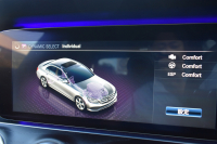 メルセデスベンツ Eクラス E200 AVGｽﾎﾟｰﾂ ﾚｻﾞｰｴｸｽｸﾙｰｼﾌﾞ ﾚｰﾀﾞｰｾｰﾌﾃｨP ﾊﾟﾉﾗﾏｻﾝﾙｰﾌ ﾋｰﾀｰ革 ﾌﾞﾙﾒｽﾀｰｻｳﾝﾄﾞ ｴｱﾊﾞﾗﾝｽP HUD AMGｴｱﾛ19AW ﾃﾞｨｽﾄﾛﾆｯｸ ﾌﾞﾗｲﾝﾄﾞｽﾎﾟｯﾄ ﾚｰﾝｷｰﾌﾟ ﾅﾋﾞTV 360ｶﾒﾗ ｷｰﾚｽｺﾞｰ 2年保証