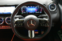 メルセデスベンツ GLA GLA200d 4M AMGﾗｲﾝ AMGﾚｻﾞｰｴｸｽｸﾙｰｼﾌﾞP ｱﾄﾞﾊﾞﾝｽﾄﾞP ﾅﾋﾞｹﾞｰｼｮﾝP ﾚｰﾀﾞｰｾｰﾌﾃｨP ﾊﾟﾉﾗﾏｻﾝﾙｰﾌ 革 HUD ｱﾄﾞﾊﾞﾝｽﾄﾞｻｳﾝﾄﾞ AMGｴｱﾛ19AW ﾃﾞｨｽﾄﾛ ﾌﾞﾗｲﾝﾄﾞS MBUXﾅﾋﾞTV 360ｶﾒﾗ ﾌｯﾄｹﾞｰﾄ ｷｰﾚｽｺﾞｰ 2年保証