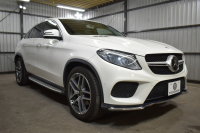 メルセデスベンツ GLE GLE350d 4MATICｸｰﾍﾟｽﾎﾟｰﾂ ﾚｰﾀﾞｰｾｰﾌﾃｨP 全席ﾋｰﾀｰ黒革 ﾊｰﾏﾝｶｰﾄﾞﾝｻｳﾝﾄﾞAMGｴｱﾛ21AW ｻｲﾄﾞﾗﾝﾆﾝｸﾞﾎﾞｰﾄﾞﾃﾞｨｽﾀﾝｽﾊﾟｲﾛｯﾄ ﾌﾞﾗｲﾝﾄﾞｽﾎﾟｯﾄ ﾚｰﾝｷｰﾌﾟｱｯﾌﾟﾙｶｰﾌﾟﾚｲ ﾅﾋﾞTV 360ｶﾒﾗ ｵｰﾄﾃｰﾙｹﾞｰﾄ ｷｰﾚｽｺﾞｰ 2年保証