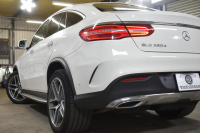 メルセデスベンツ GLE GLE350d 4MATICｸｰﾍﾟｽﾎﾟｰﾂ ﾚｰﾀﾞｰｾｰﾌﾃｨP 全席ﾋｰﾀｰ黒革 ﾊｰﾏﾝｶｰﾄﾞﾝｻｳﾝﾄﾞAMGｴｱﾛ21AW ｻｲﾄﾞﾗﾝﾆﾝｸﾞﾎﾞｰﾄﾞﾃﾞｨｽﾀﾝｽﾊﾟｲﾛｯﾄ ﾌﾞﾗｲﾝﾄﾞｽﾎﾟｯﾄ ﾚｰﾝｷｰﾌﾟｱｯﾌﾟﾙｶｰﾌﾟﾚｲ ﾅﾋﾞTV 360ｶﾒﾗ ｵｰﾄﾃｰﾙｹﾞｰﾄ ｷｰﾚｽｺﾞｰ 2年保証