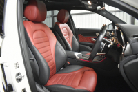 AMG GLC GLC43 4MATIC  ｴｸｽｸﾙｰｼﾌﾞ ﾚｰﾀﾞｰｾｰﾌﾃｨP 後期型  390馬力V6 ﾊﾟﾉﾗﾏｻﾝﾙｰﾌ MBUXｼｽﾃﾑ ﾋｰﾀｰ赤黒革 ﾃﾞｨｽﾄﾛ BSM Lﾁｪﾝｼﾞ AMGｴｱﾛ20AW ｷｰﾚｽGO PTS  HUD  対話式ﾅﾋﾞTV 360ｶﾒ 2年保証